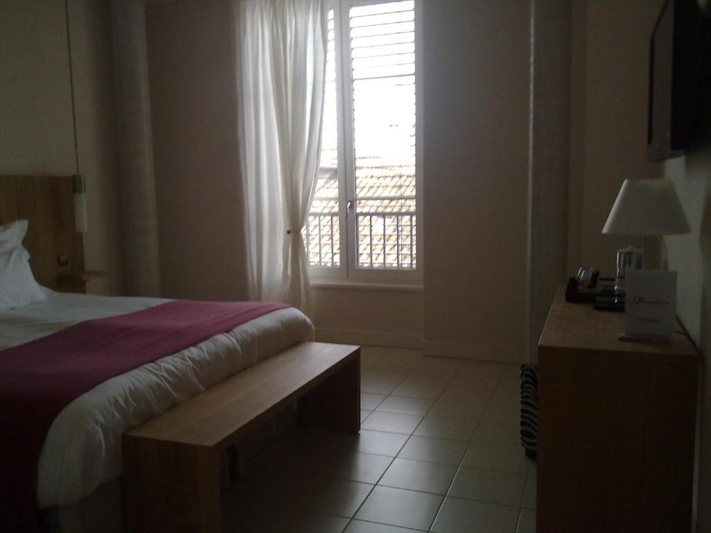 L'Armateur Hotel Moissac Szoba fotó