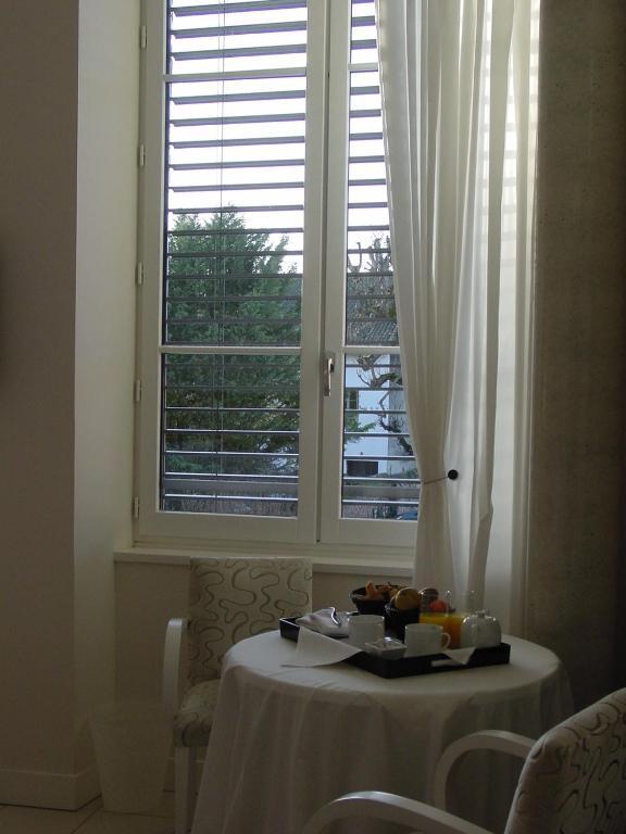 L'Armateur Hotel Moissac Szoba fotó